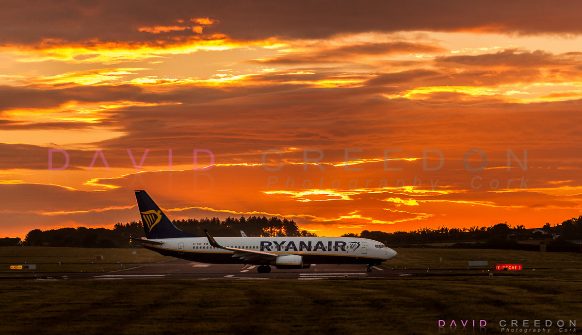 Ryanair Boeing 737 on runway at Cork Airport